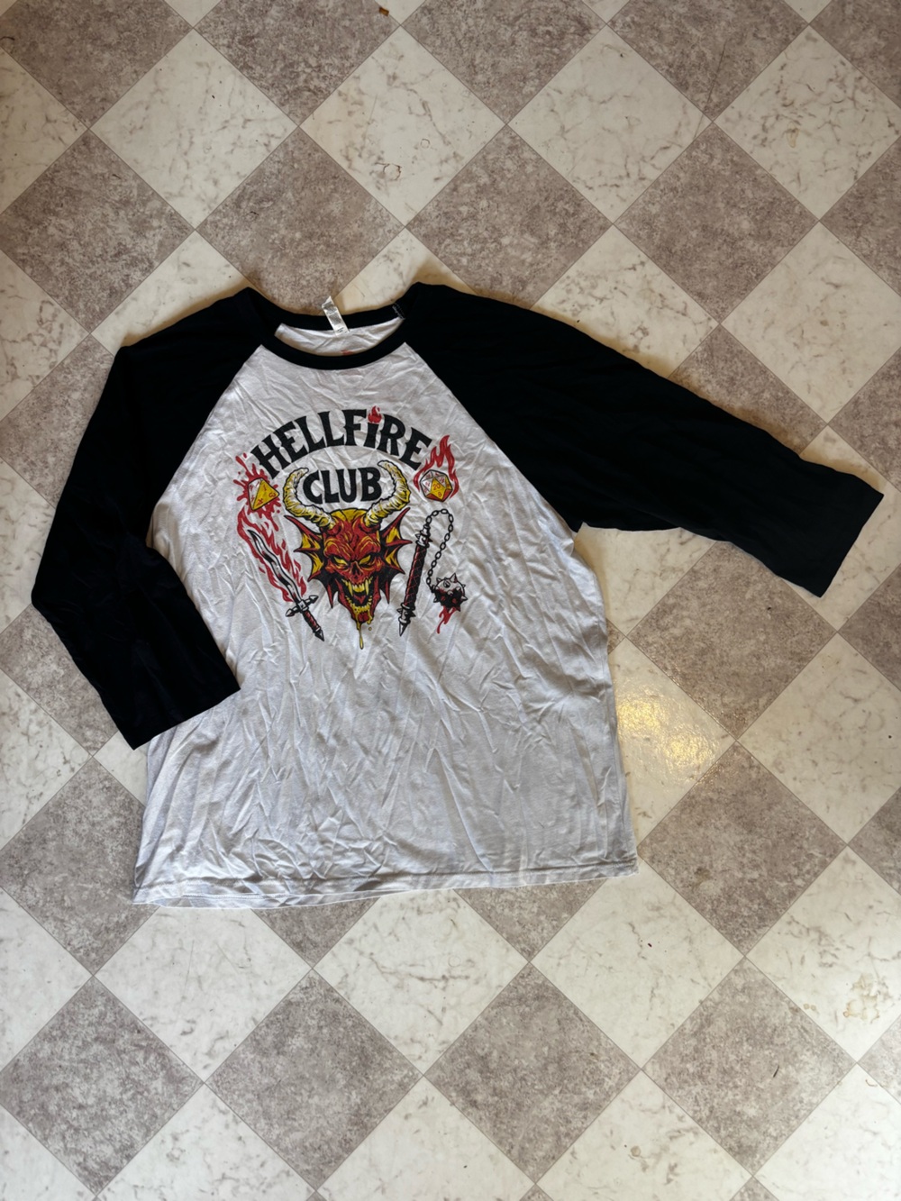 Hellfire Club Demon Gildan White Raglan Tee Shirt Baseball 3/4 sleeves Men’s XL